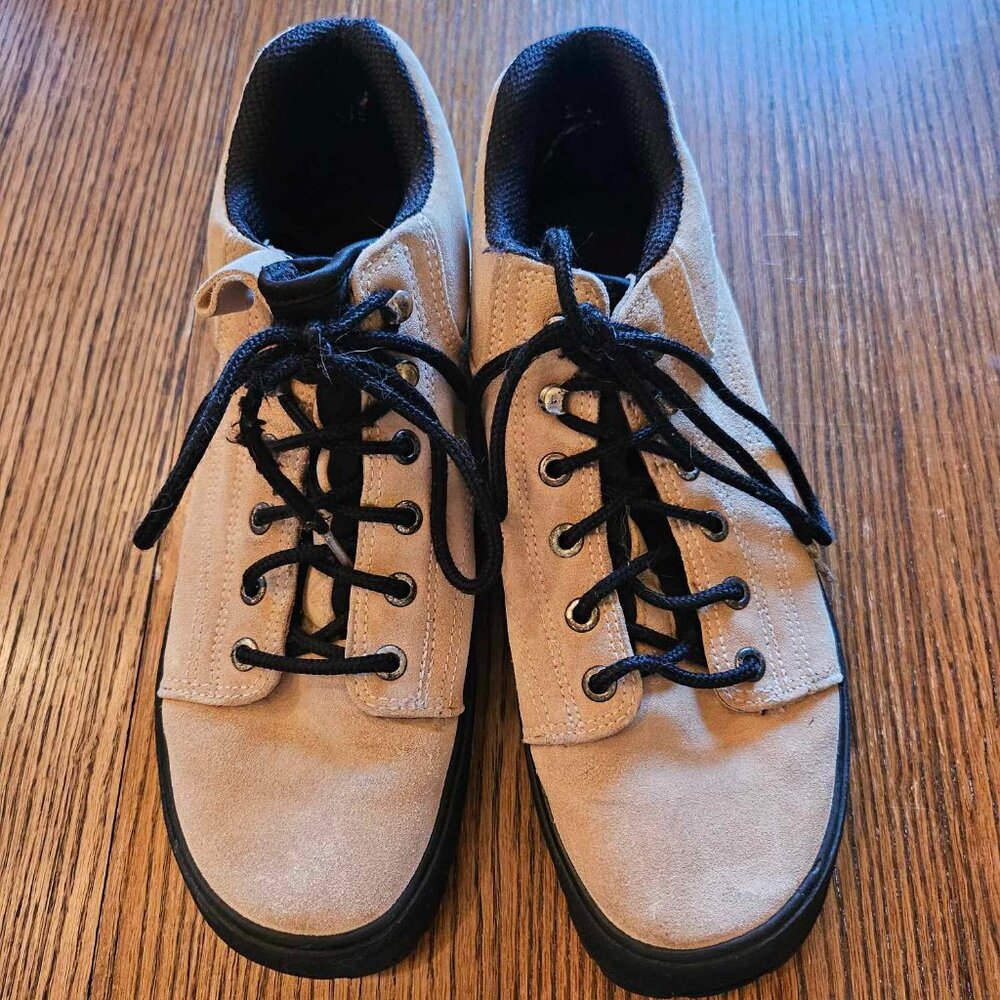 Vintage Cole Haan Hiking Boots size 9.5
